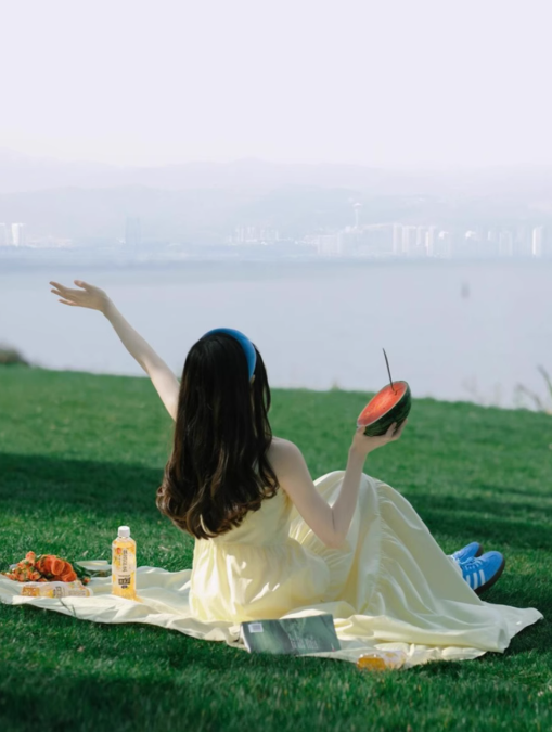 Yellow suspender dress for vacation and seaside travel R1514