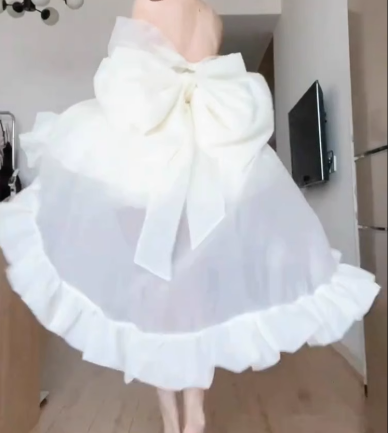 Sweet and elegant apricot bow-tie dress evening dress high waist slim fluffy princess dress R1693