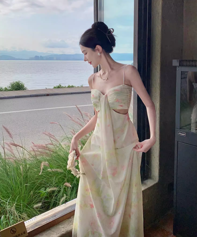 Beautiful skirt for taking photos at the beach, French style floral suspender dress, holiday beach skirt R1598