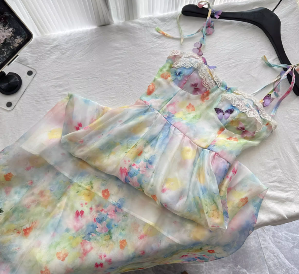 Beautiful suspender dress French holiday style blurred floral long skirt R2041