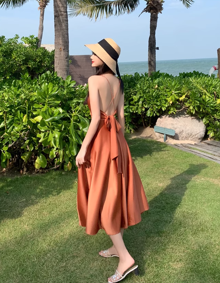 Wearing a celebrity suspender backless dress, slim fairy dress, holiday beach dress R1574