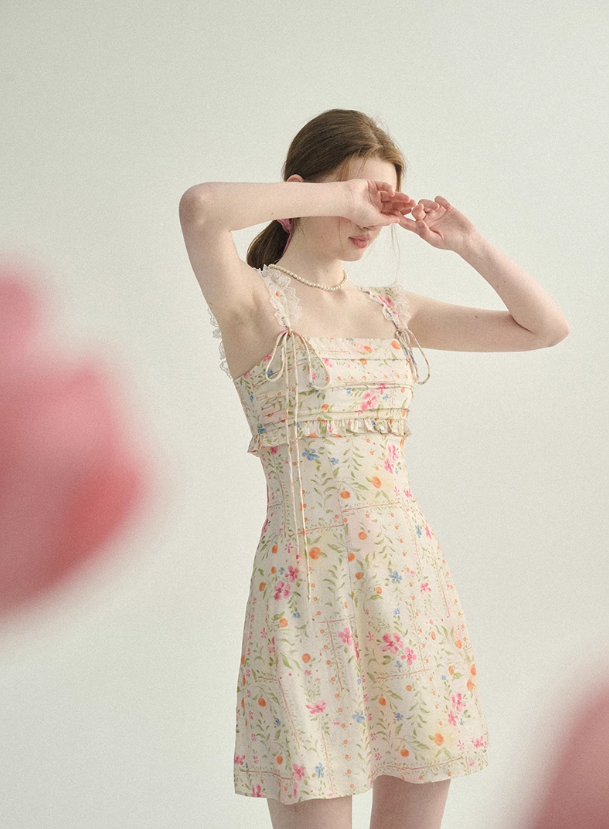 French seaside dress short skirt suspender skirt floral skirt R2759