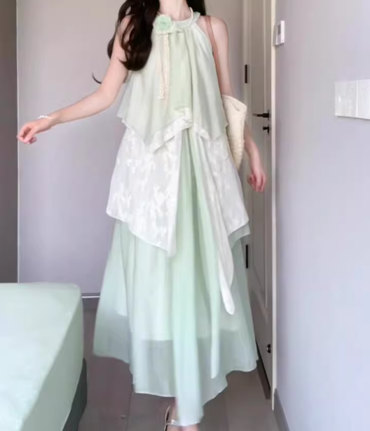 Green sleeveless halter dress irregular gentle temperament loose beach dress R0705