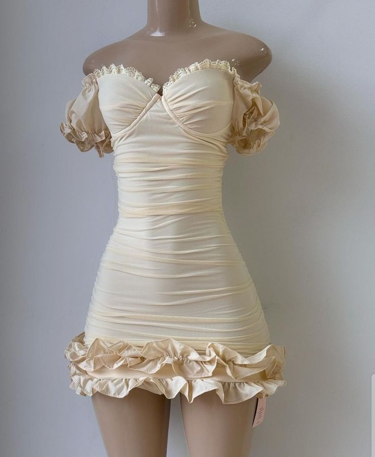 Champagne color one shoulder pleated waist hip lace skirt short skirt homecoming dress R3234