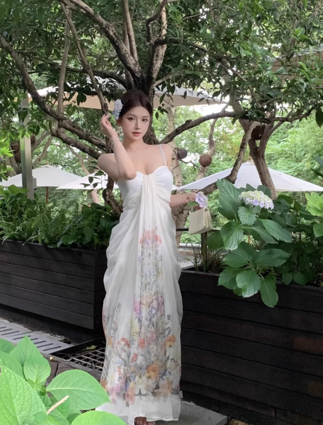 Sexy tube top suspender dress temperament floral long skirt R0542