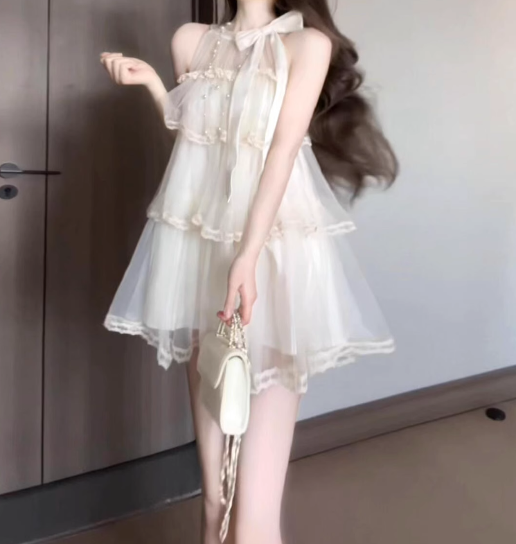 Sweet style sleeveless halter neck dress beautiful temperament puffy short skirt R0760