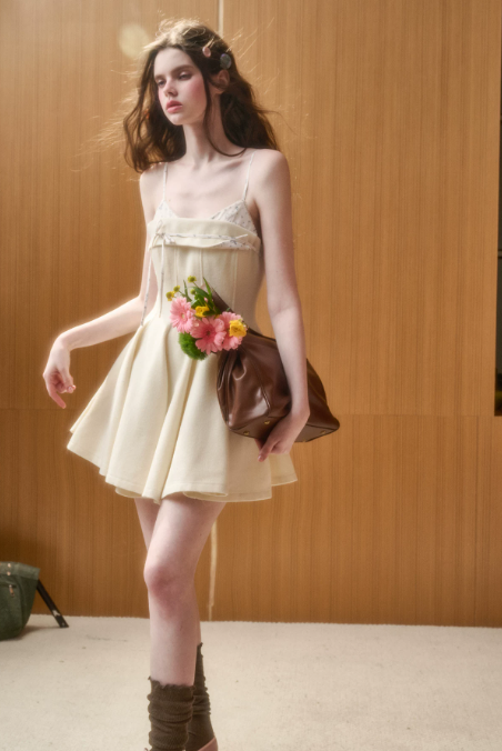 Preppy Style White Cami Mini Dress With Cute Bow And Scalloped Edge R9267
