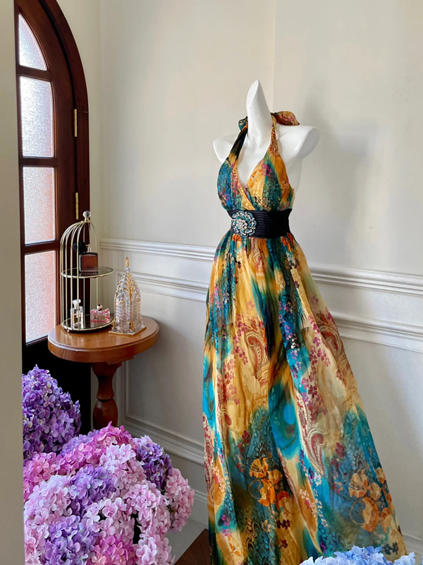 Yellow and blue color-blocked halter neck fitted waist long ball gown R6889