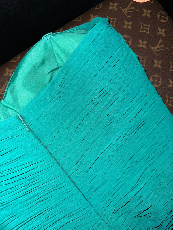 Lake blue strapless, fitted waist, hip-hugging, long fairy ball gown R6929