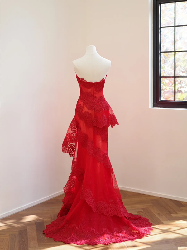 Red strapless, fitted waist, lace skirt design, long, sexy ball gown, bridal dress R8513