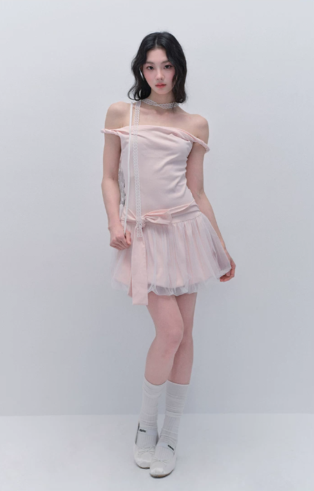 Pink Off The Shoulder Mini Dress Women With Lace Choker And Tulle Skirt R9443