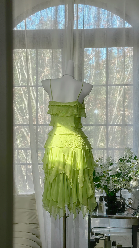 Light green halter-neck sexy cake skirt short ball gown R8099