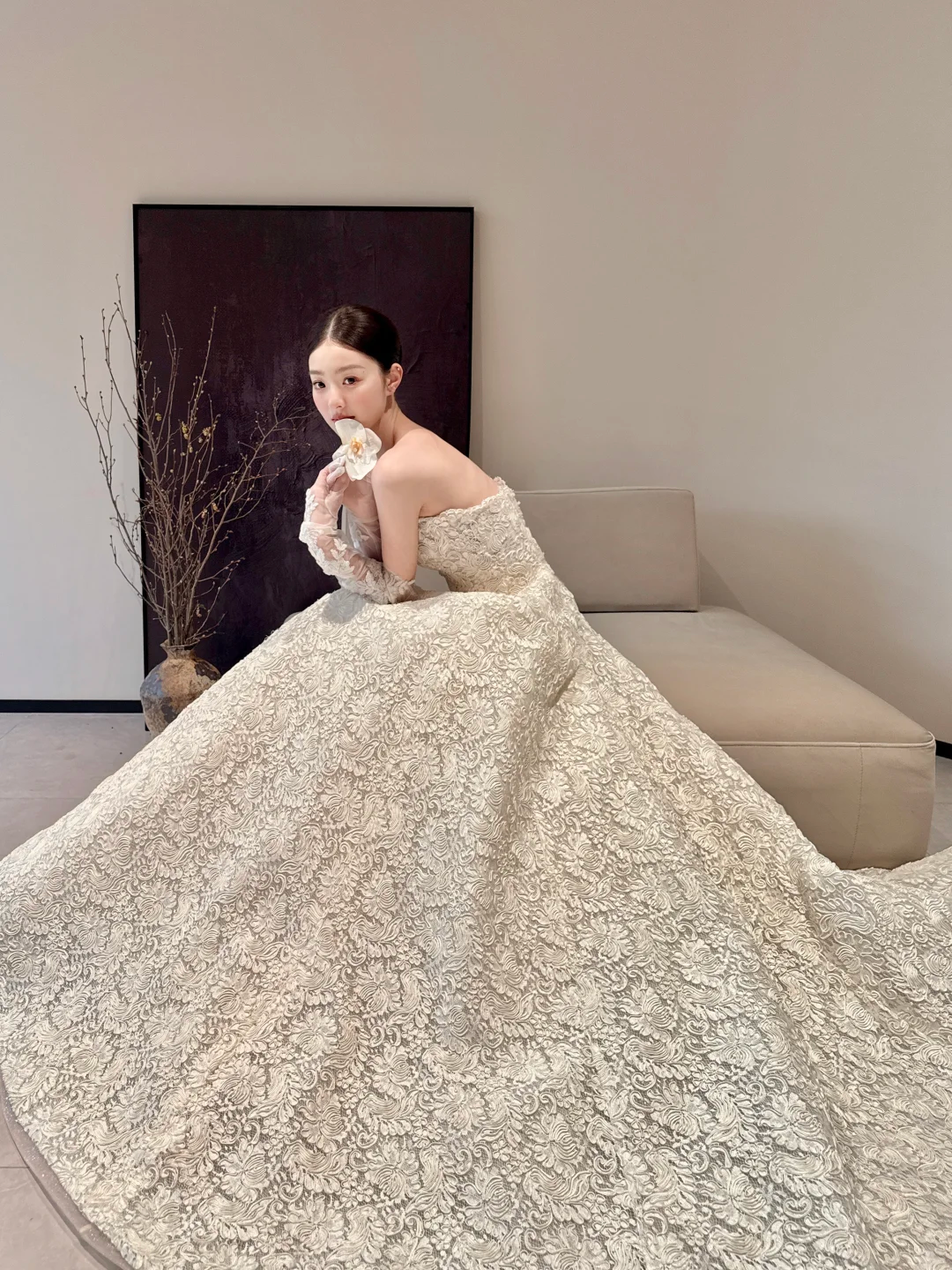 White Strapless Lace Waist Slim Fit Puffy Princess Skirt Bridal Dress R6051