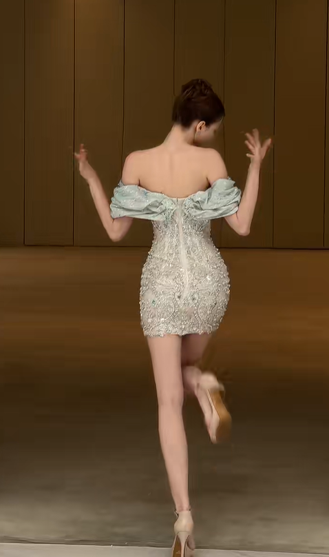 Green one-shoulder slim waist sexy hip skirt homecoming dress R4348