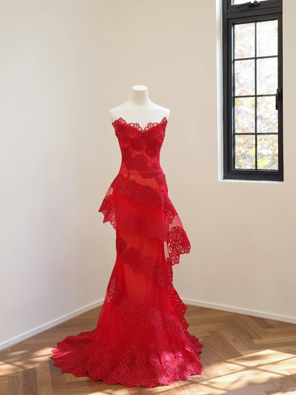 Red strapless, fitted waist, lace skirt design, long, sexy ball gown, bridal dress R8513
