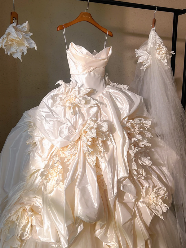 Champagne color suspender waist slim fit puffy skirt bridal dress R5697