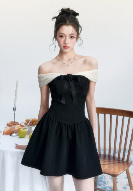 Black And White Off The Shoulder Mini Dress Women With Bow And Rose Detail R9406