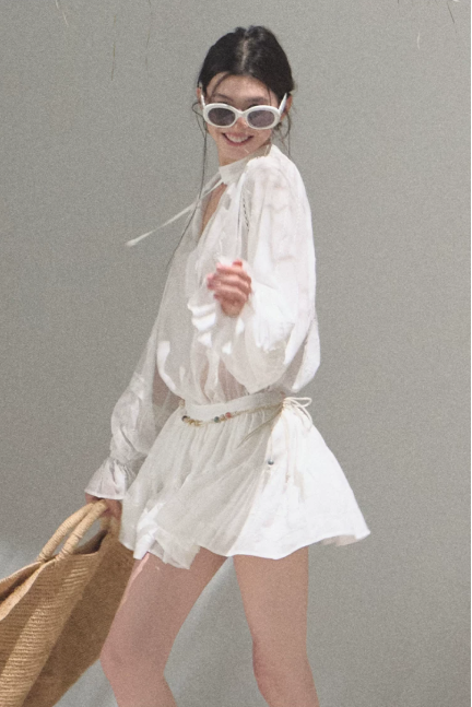 Bohemian Style White/Olive Green V-Neck Long Sleeve Mini Dress with Waist Tie R9362