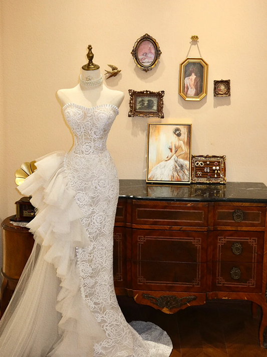 White strapless lace fitted long ball gown/bridal dress R7161