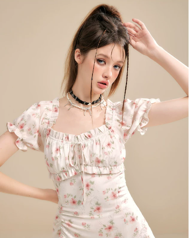 Vintage Coquette Floral Tiered Mini Dress With Puff Sleeves And Drawstring Neck R9318