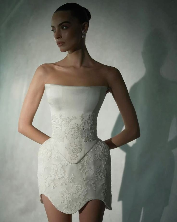 White tube top flower design A-line slim homecoming dress R2461