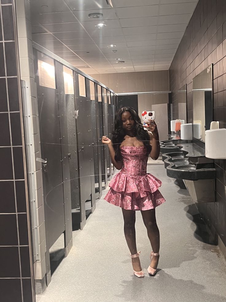 Princess Style Pink A-Line Strapless Embroidery Tiered Bodycon Mini Dress Homecoming Dress RS168