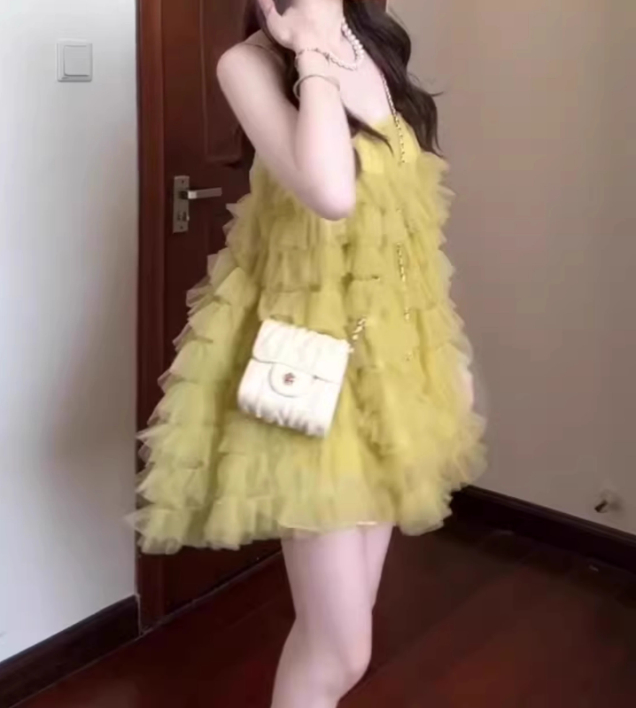 Yellow mesh suspender dress niche gentle temperament A-line puffy short skirt R0779