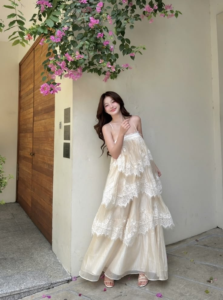 Clean Lace Layered Women's Prom Gown Ivory Maxi Evening Dress Birthday Dress — Fall Outfit 2026 New  RS3433