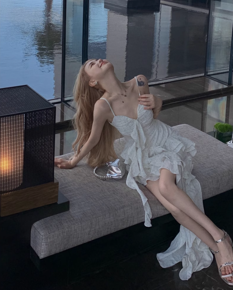 Fairy dress pure desire style irregular holiday suspender skirt floral cake skirt R1710