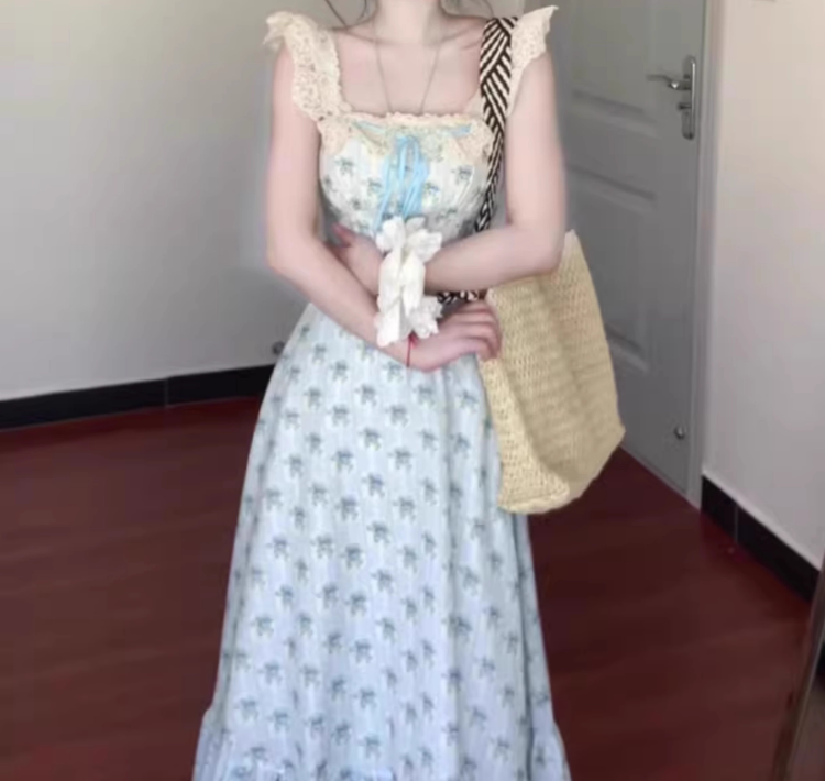 Blue floral dress gentle temperament beautiful summer skirt R0762