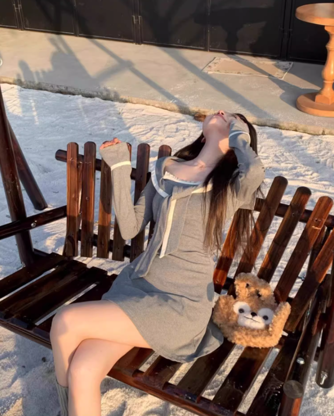 Sweet and spicy navy collar long-sleeved dress 2025 pure desire waist A-line short skirt R1094