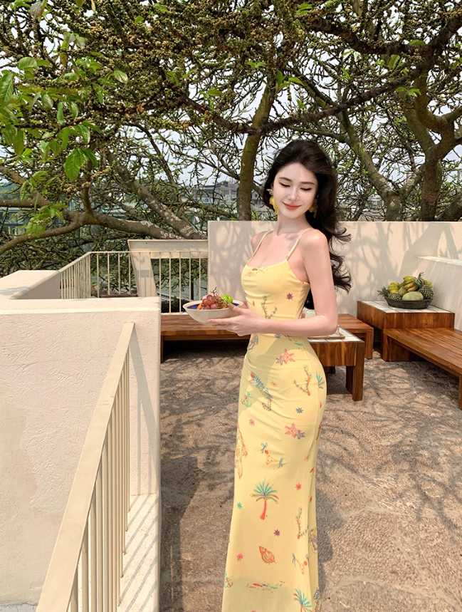 Yellow suspender dress 2025 sexy slim long skirt waist hip skirt R0582