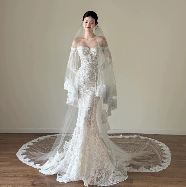 Gorgeous White Mermaid Bateau Lace Bodycon Maxi Wedding Dress RS760
