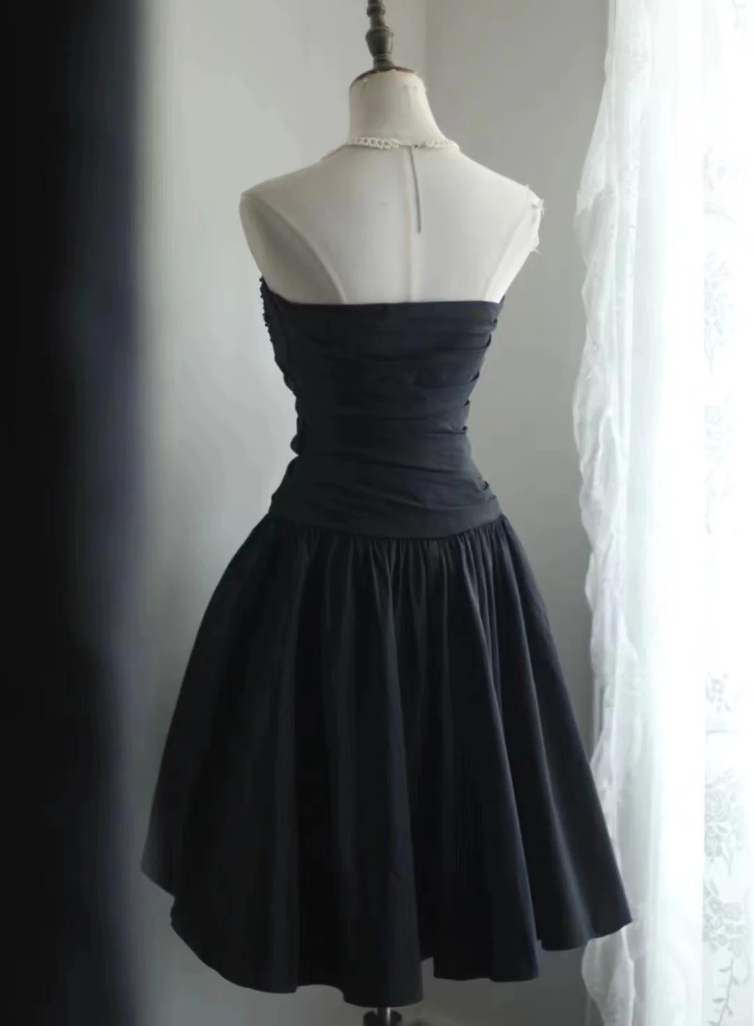Black tube top pleated waist slim skirt homecoming dress R4157