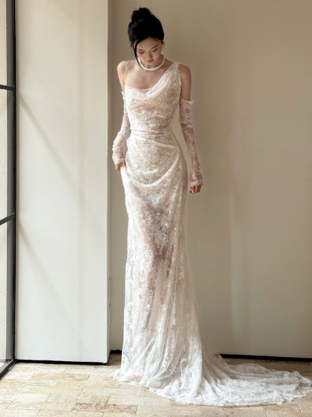 Elegant White Mermaid One-shoulder Lace Bodycon Maxi Wedding Dress RS764