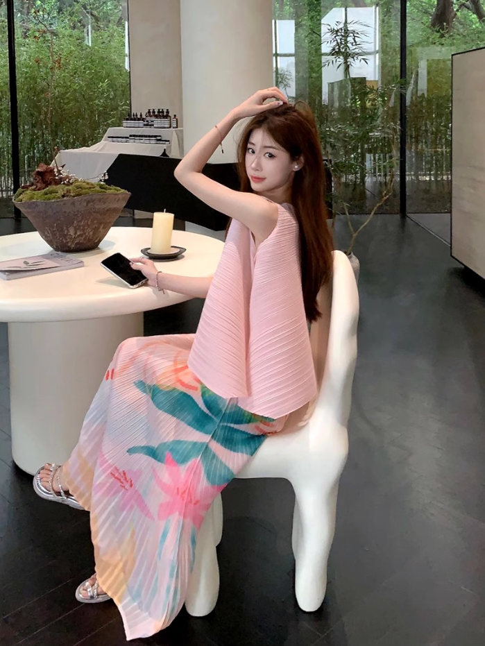 Fashion suit irregular pleats loose cover flesh thin sleeveless vest pleated printed skirt two-piece suit R1729