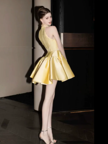 Vibrant Lace Decor Women's Homecoming Dress Yellow Corset Short Prom Dress Party Dress RS2758
