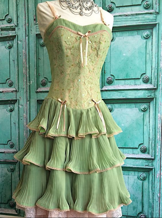 Elegant Green Ruffled Homecoming Dress ,A-Line High Collar Corset Short Prom Dress RS824