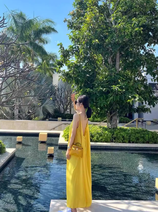 Super fairy yellow suspender dress for the seaside travel wear long skirt backless fairy dress R1570