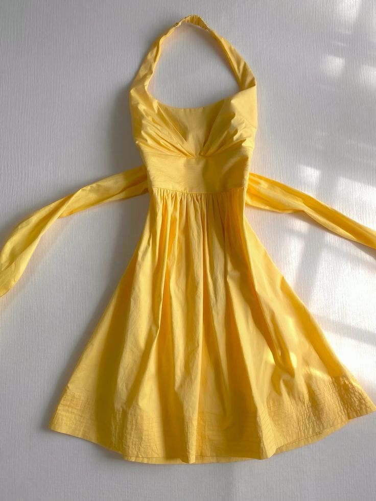 Yellow halter neck slim waist A-line short skirt homecoming dress R3209
