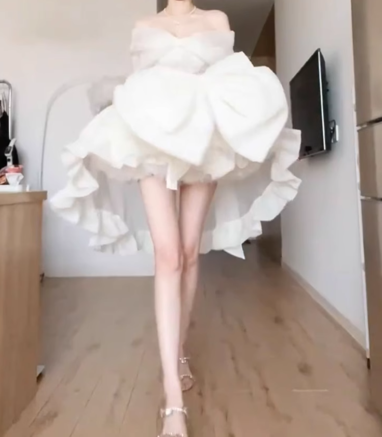 Sweet and elegant apricot bow-tie dress evening dress high waist slim fluffy princess dress R1693