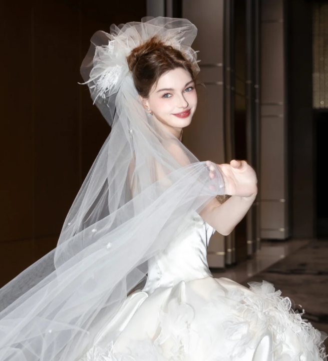 White tube top is gentle and cute with slim waist and puffy skirt, princess short skirt for homecoming dress R4188