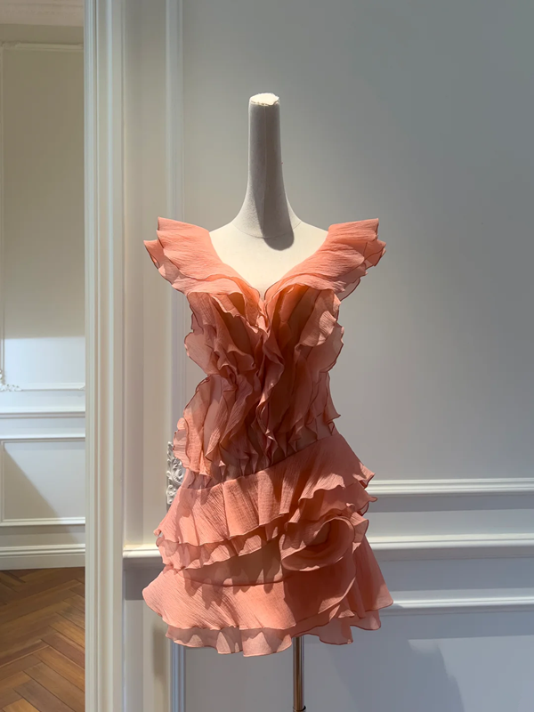 Pink Chiffon V-Neck Waist Charming Cute Short Skirt Homecoming Dress R5000