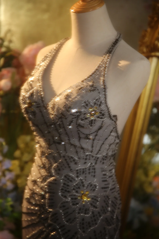 Gray gradient halter-neck fitted waist sexy long ball gown R7263