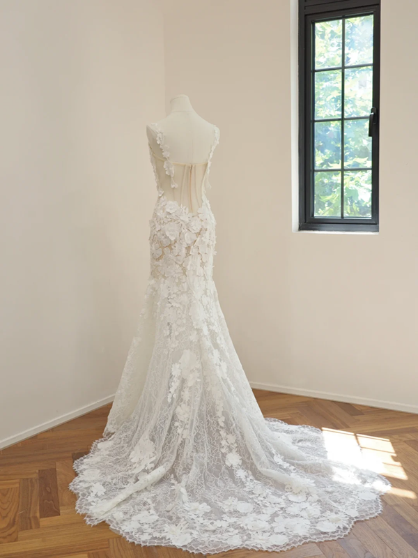 White halter-neck fitted lace floral sexy long ball gown/bridal dress R8482