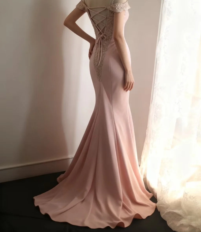 Light pink off-the-shoulder embroidered fitted waist bodycon long ball gown R6691