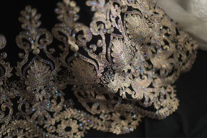 Black off-the-shoulder fitted waist bodycon dress with gold floral skirt for a long ball gown R6810