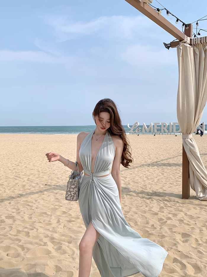 Blue V-neck hollow sleeveless halter dress waist banquet dress R0562