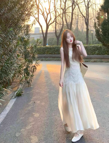Atmosphere wear white lace sleeveless vest dress beautiful temperament waist A-line long skirt R0421