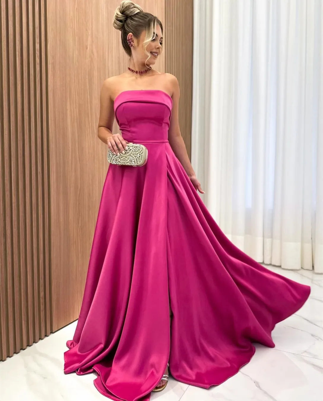 Elegant Long Fuchsia Satin Prom Dresses With Pockets A-Line Strapless Floor Length Lace Up Back Sweep Train Evening Party Gowns      S6287